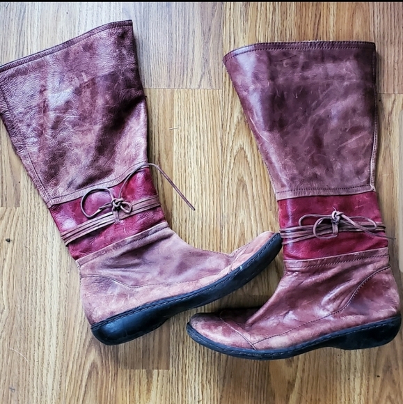 clarks boots womens purple